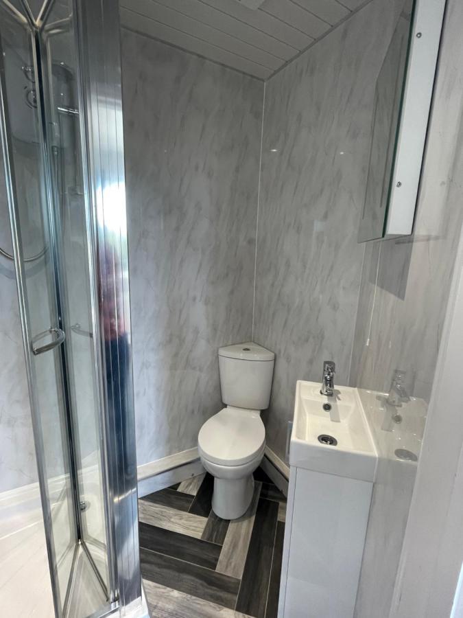 Regency House Hotel Loughborough Bagian luar foto