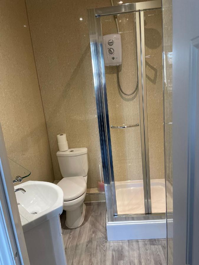 Regency House Hotel Loughborough Bagian luar foto