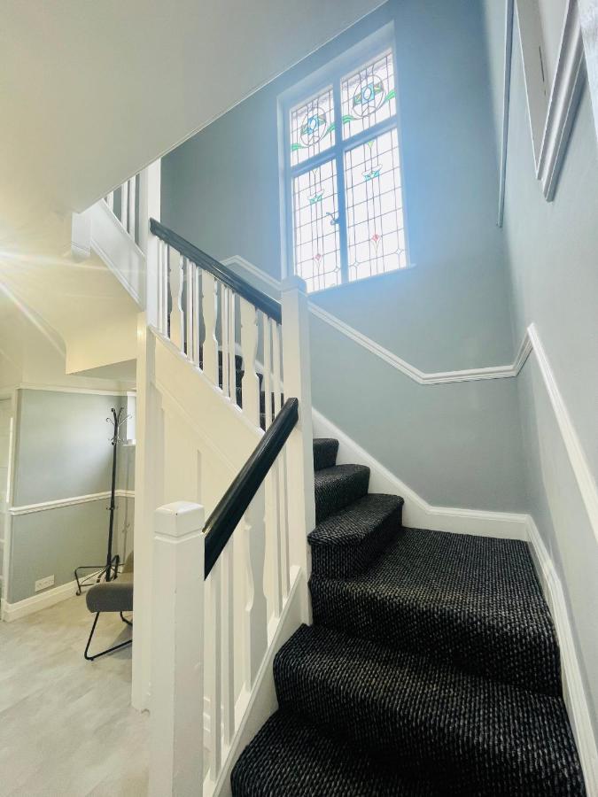 Regency House Hotel Loughborough Bagian luar foto
