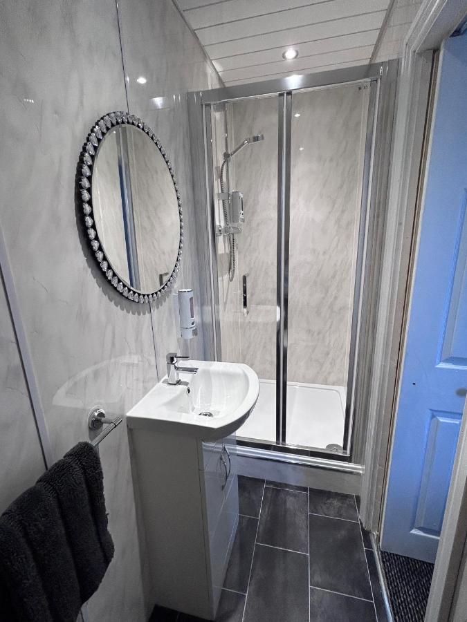 Regency House Hotel Loughborough Bagian luar foto
